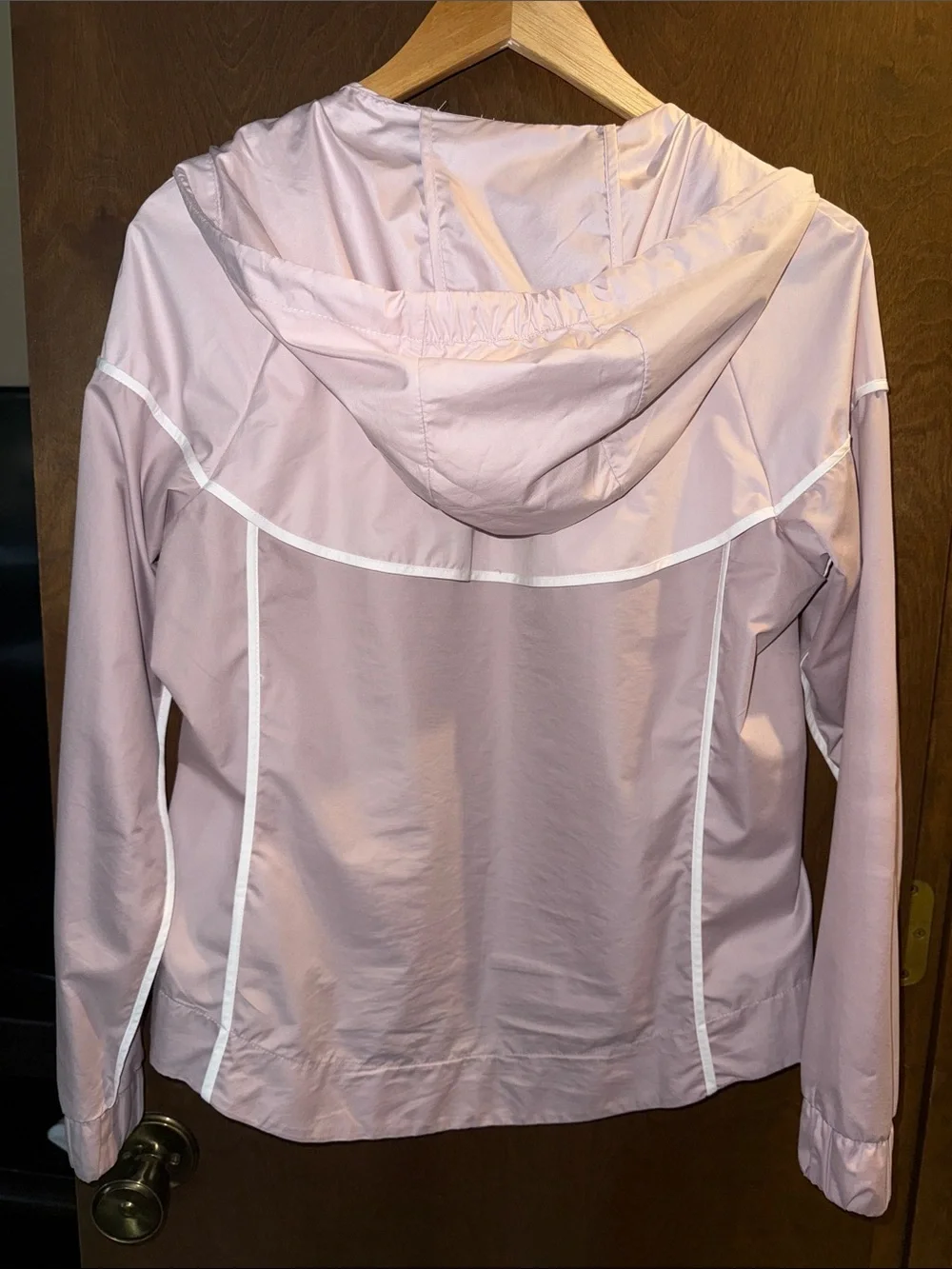 Nike Women’s Pale Pink Hooded Windbreaker Jacket